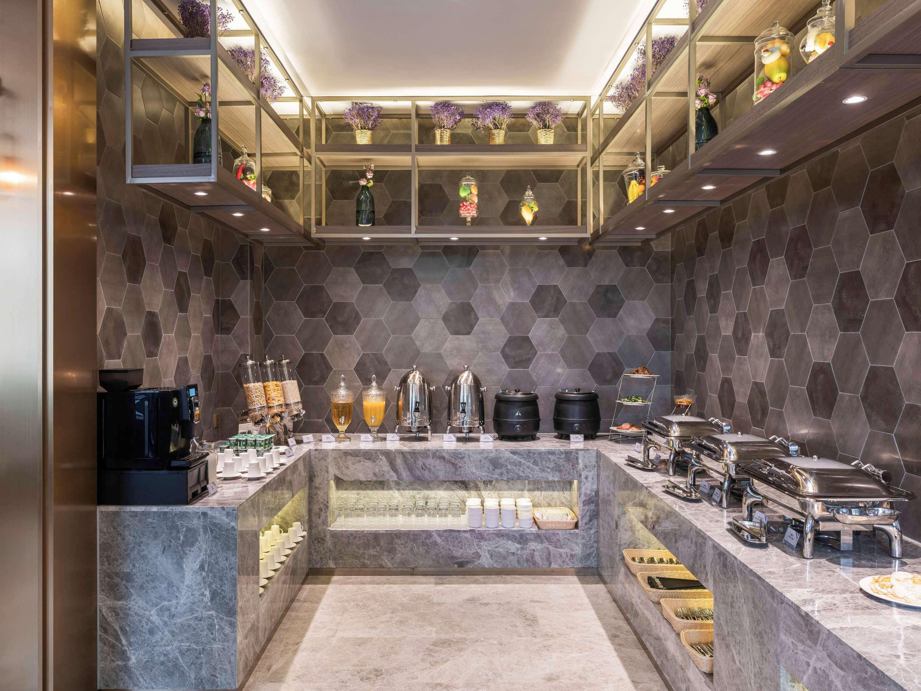 Mercure Shanghai Jiuting Exterior foto